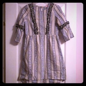 Gianni Bini girls peasant sleeve dress